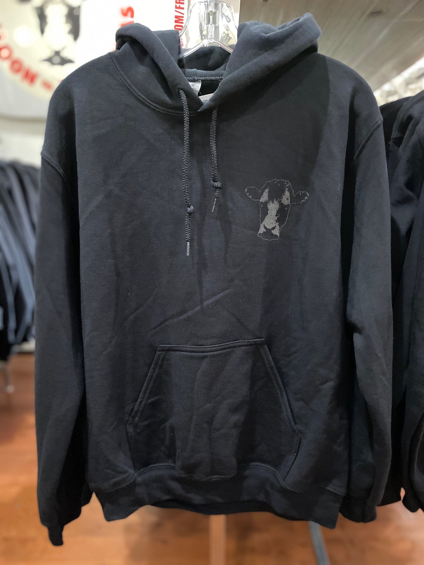 REFLECTIVE PULLOVER HOODIE