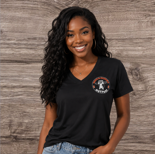 OUTPOST LOGO V-NECK TEE