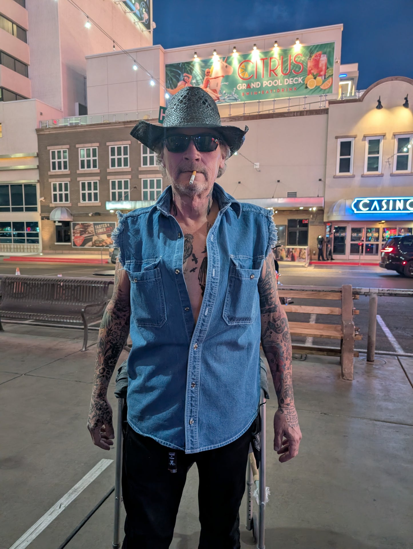 DENIM SLEEVELESS EMBOSSED VEST