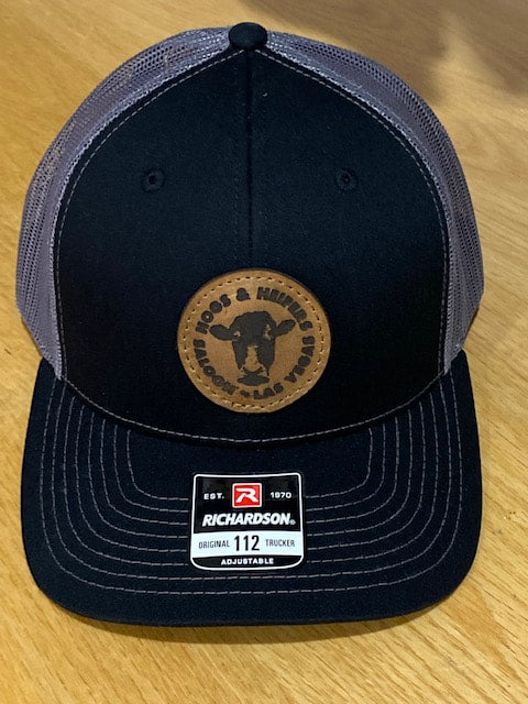 LEATHER PATCH TRUCKER HAT BLACK/CHARCOAL
