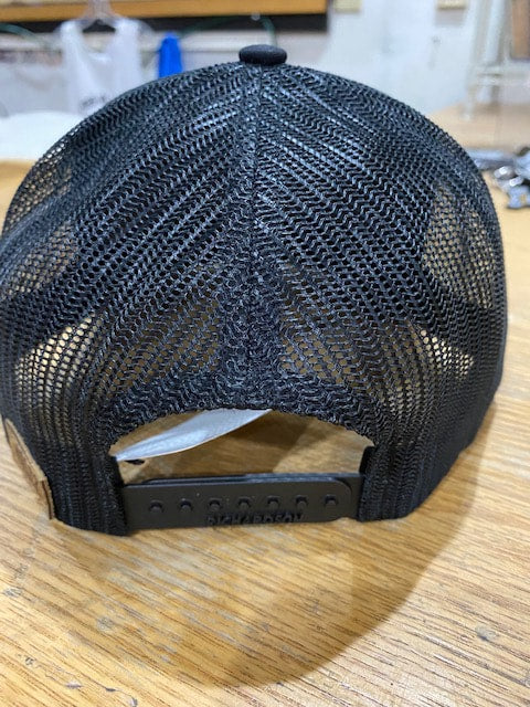 leather patch trucker hat black/black